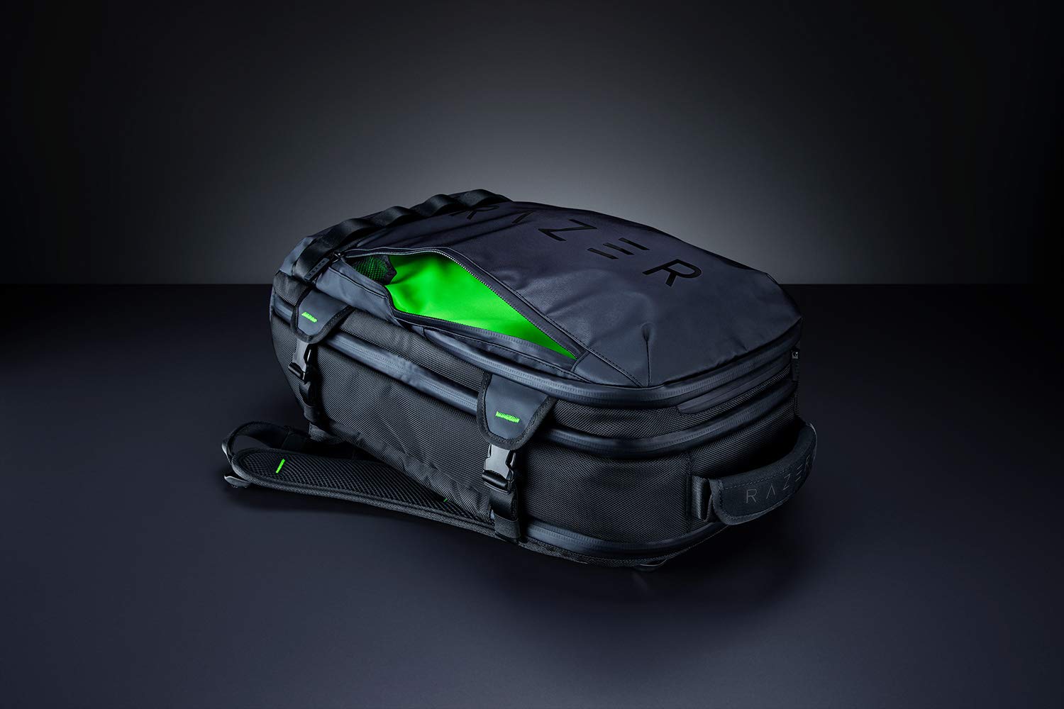 RC81-03650101-0000 rogue backpack (17.3") v3 - black Razer Santreyd  - Вид №5