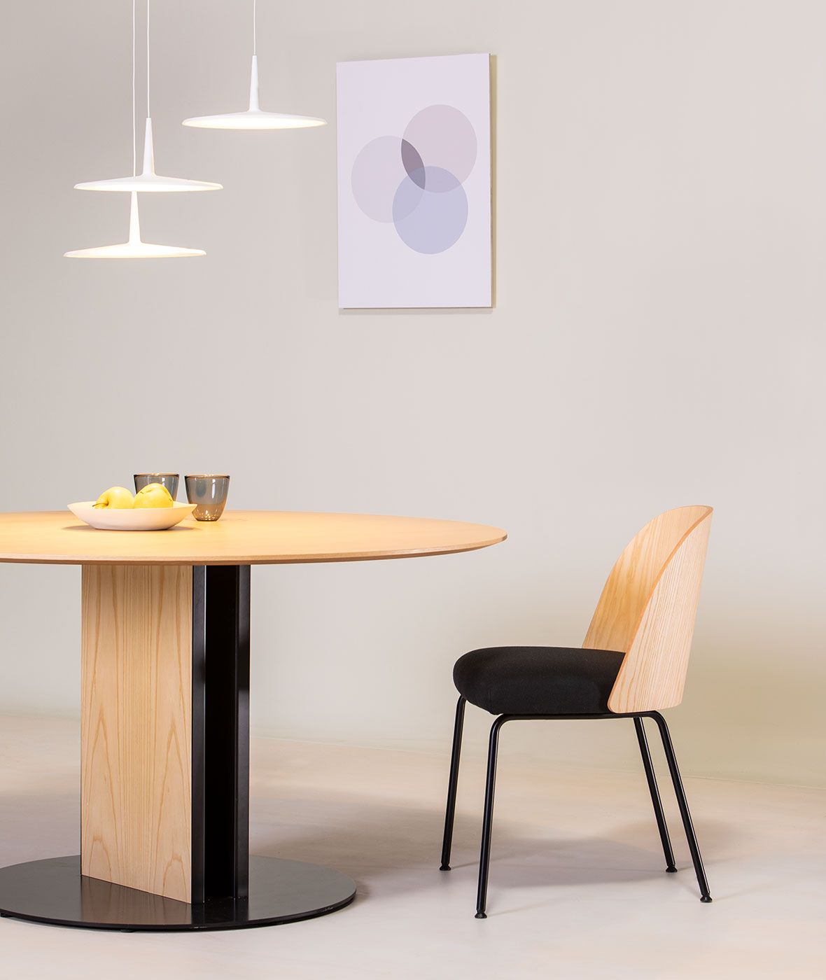 Стул с корпусом из ясеня и металлическими ножками Vergés Cistell Slim ARCH-00013738 - Вид №2