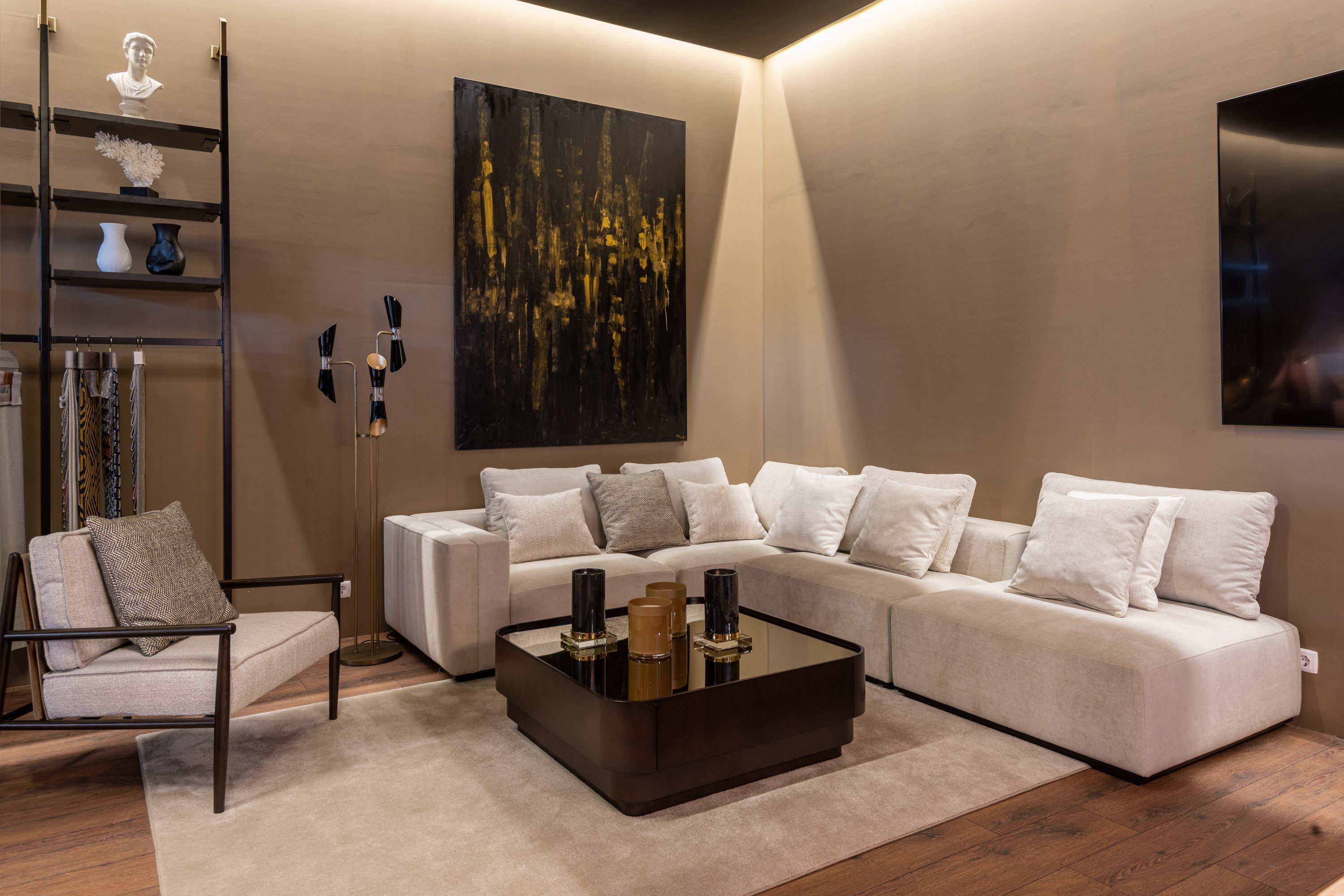 Тканевое кресло с подлокотниками Stylish Club Landform ARCH-00114057 - Вид №8