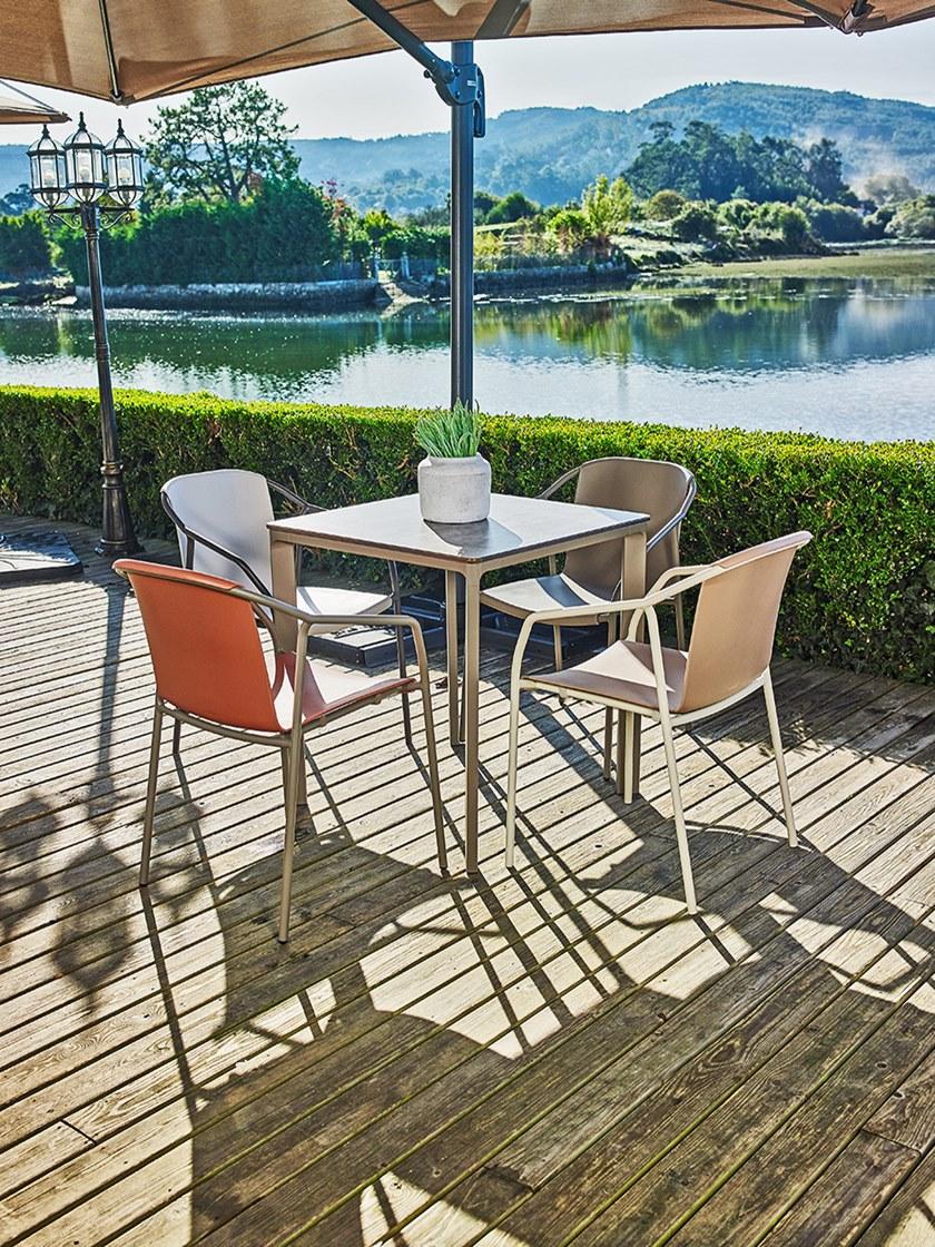 Ezpeleta Квадратный садовый стол из алюминия и hpl  Mhk-meec  - Вид №2