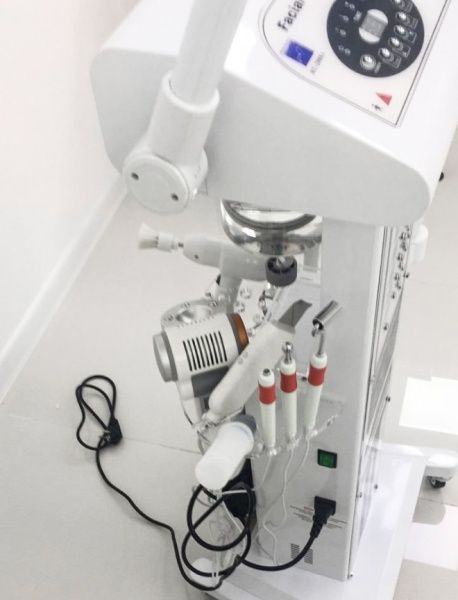 38522 RU-2008A Комбайн косметологический 16 функций в 1 AURO 