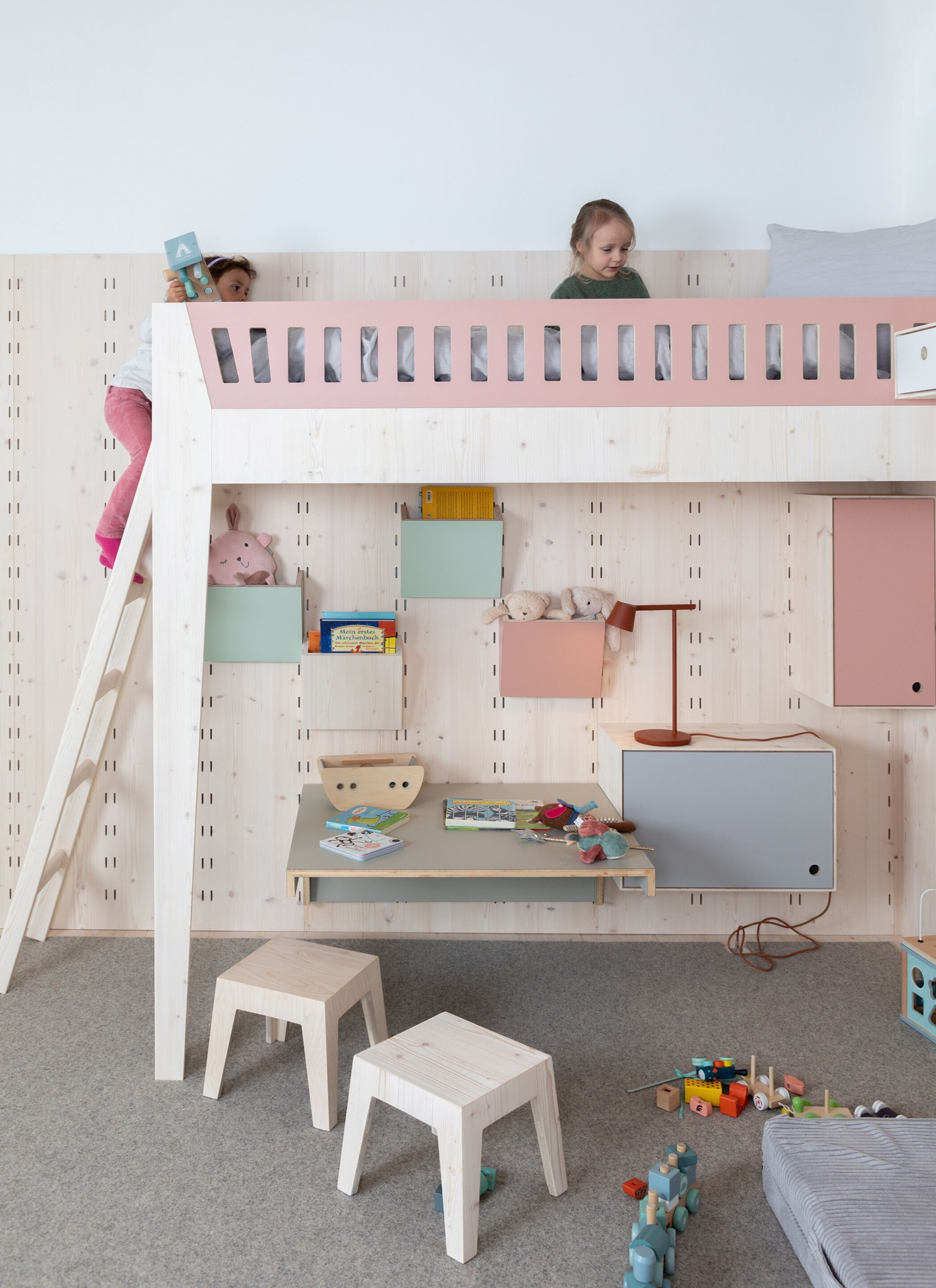 Деревянный стол / пеленальный столик Das ganze Leben Gustav Kids ARCH-00150959 - Вид №3