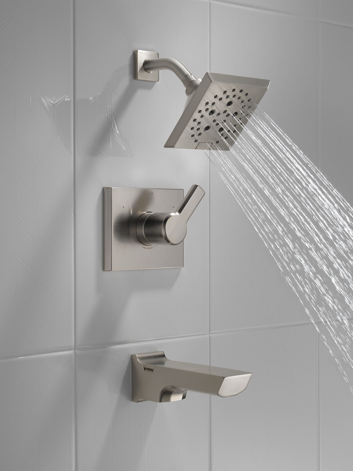 Monitor® 14 Series H2Okinetic® Ванна и душевая панель Delta Faucet T14499-SS - Вид №5