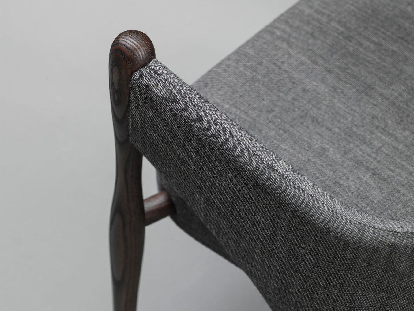 Тканевое кресло с подлокотниками PIAVAL LIV-Contract ARCH-00045296 - Вид №3