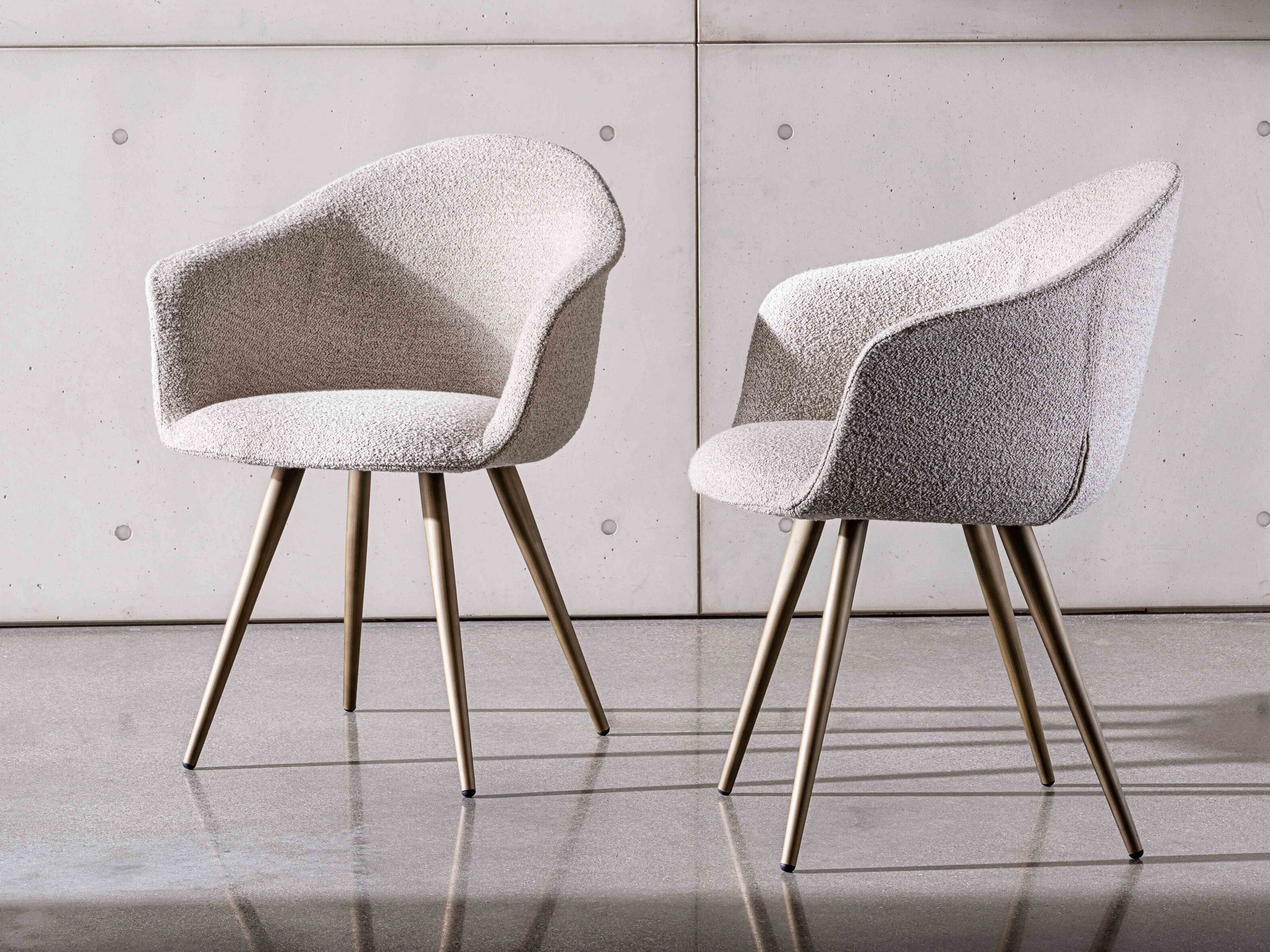 Тканевый стул с подлокотниками Sovet Italia DAMA ARCH-00075274