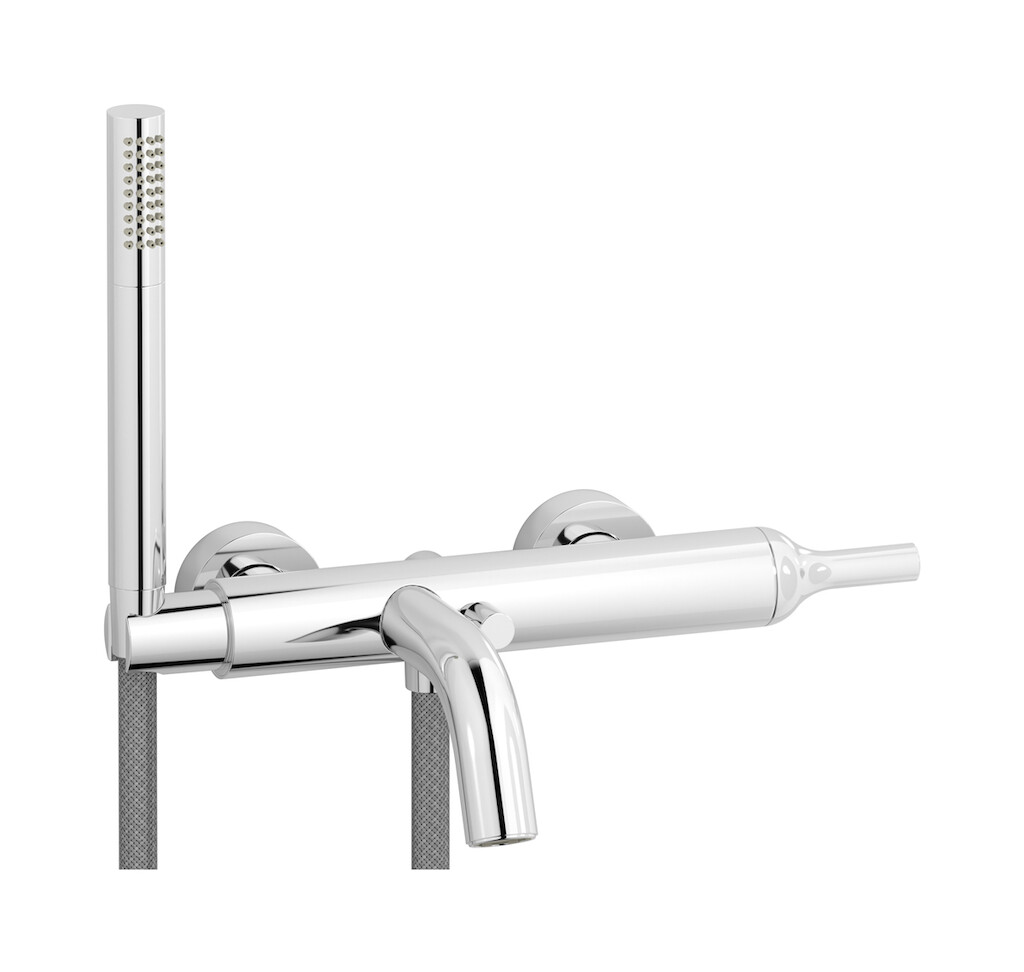 Настенный смеситель для ванной в комплекте с душевым гарнитуром WE ARE IB bi250cc Chrome Batlo
