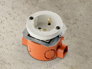 Керамическая одиночная электрическая розетка schuko