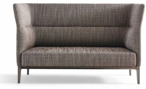 Molteni & C. 2-х местный тканевый диван с высокой спинкой Welcome