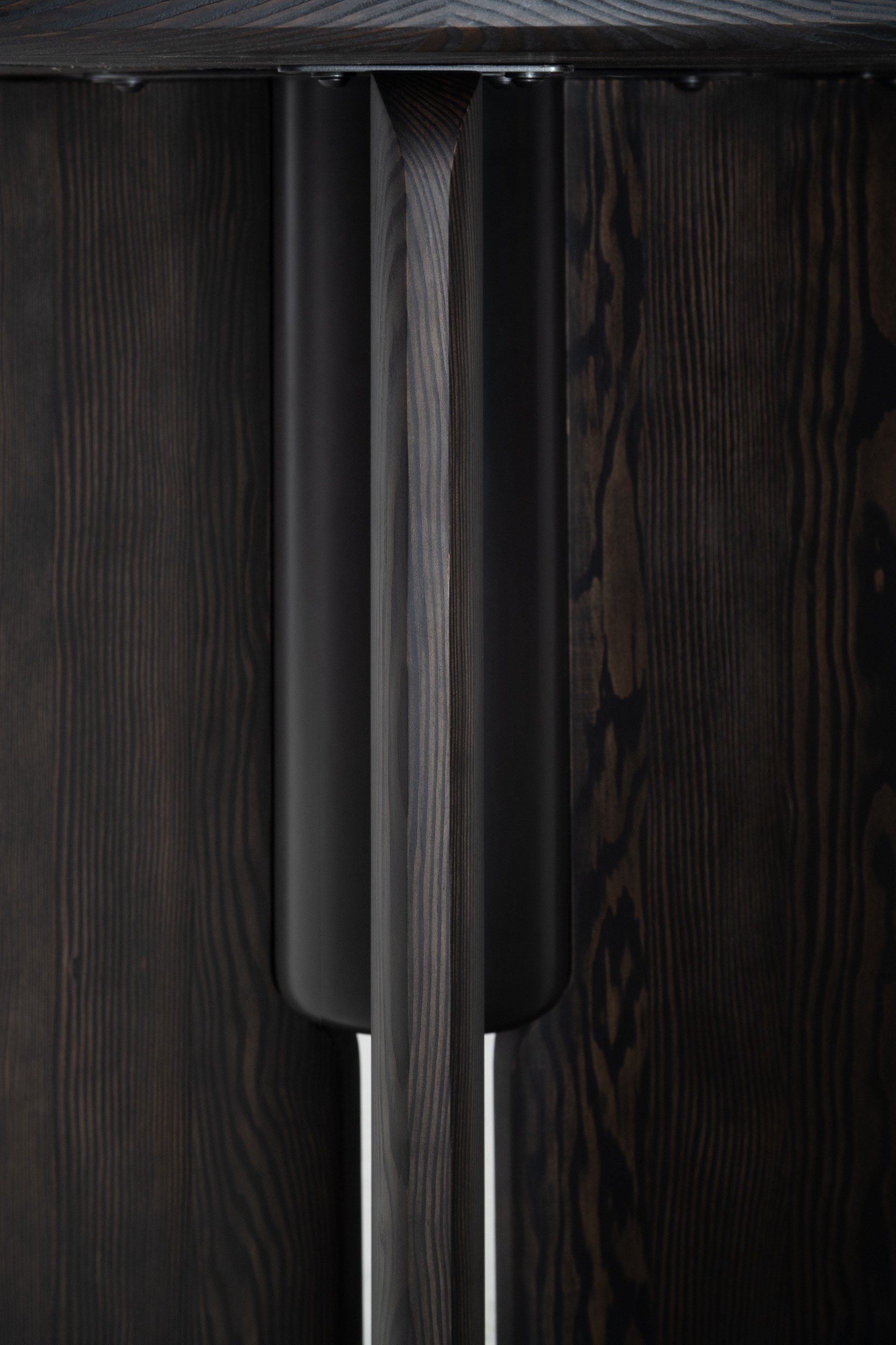 Круглый стол из ели District Eight Faifo ARCH-00149341 - Вид №6