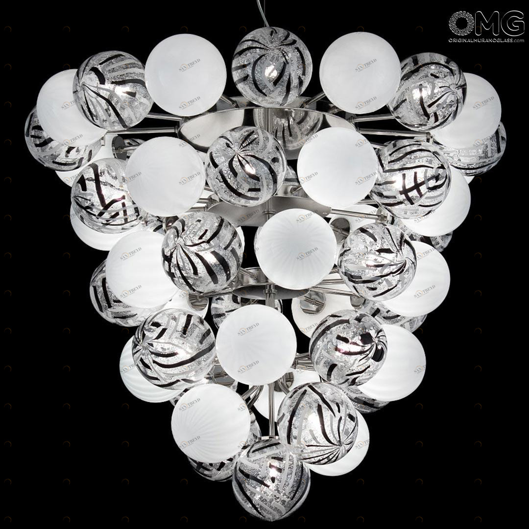 2678 ORIGINALMURANOGLASS Люстра Atmosphera - чёрно-белая с серебром и миллефиори - Original Murano Glass OMG 90 см 
