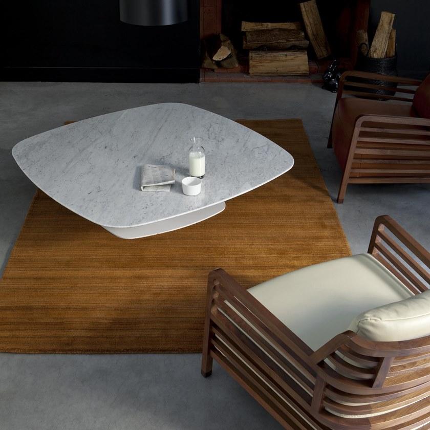 Ligne Roset Низкий квадратный журнальный столик из каррарского мрамора Alster 0050dn2l - Вид №2
