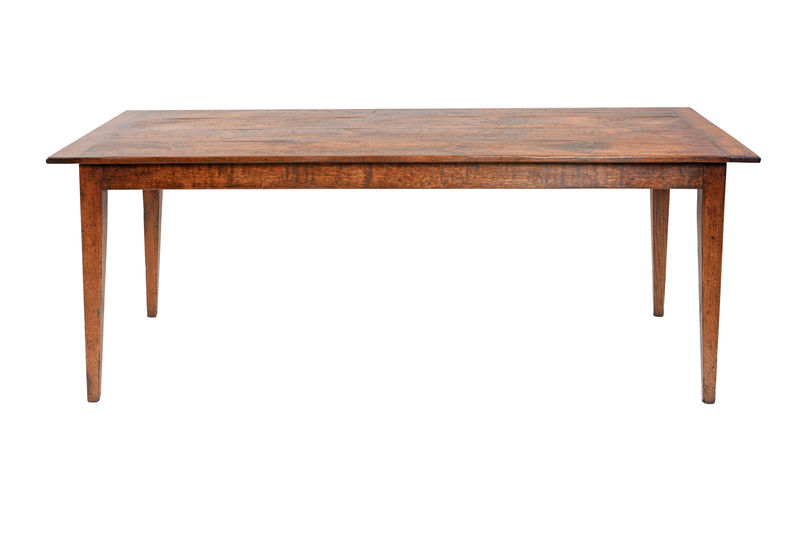 Старинный обеденный стол в фермерском доме ijlbrown sun-id-3251876