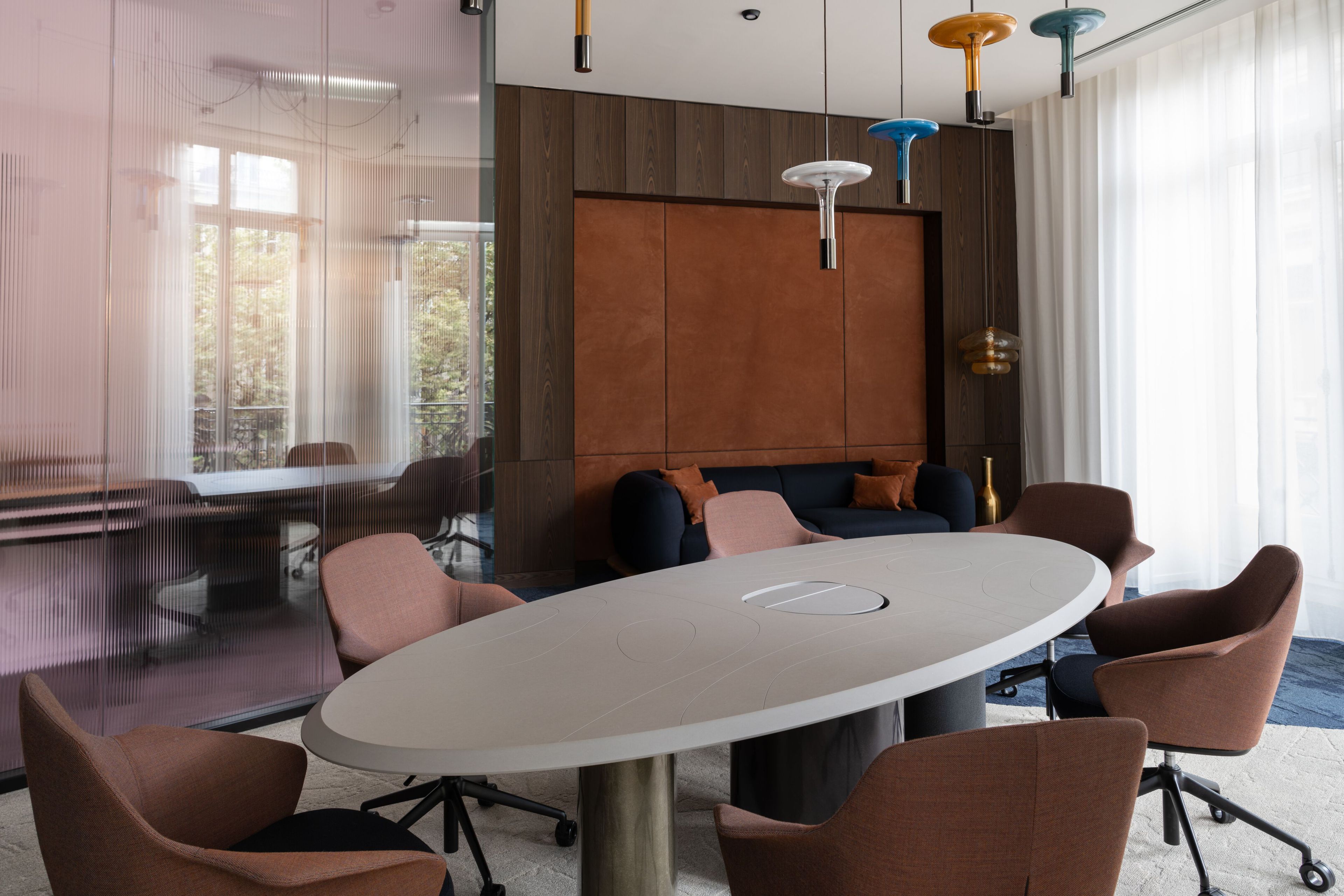 Овальный стол для совещаний из МДФ Cider Edition Monolithes ARCH-00089793 - Вид №7