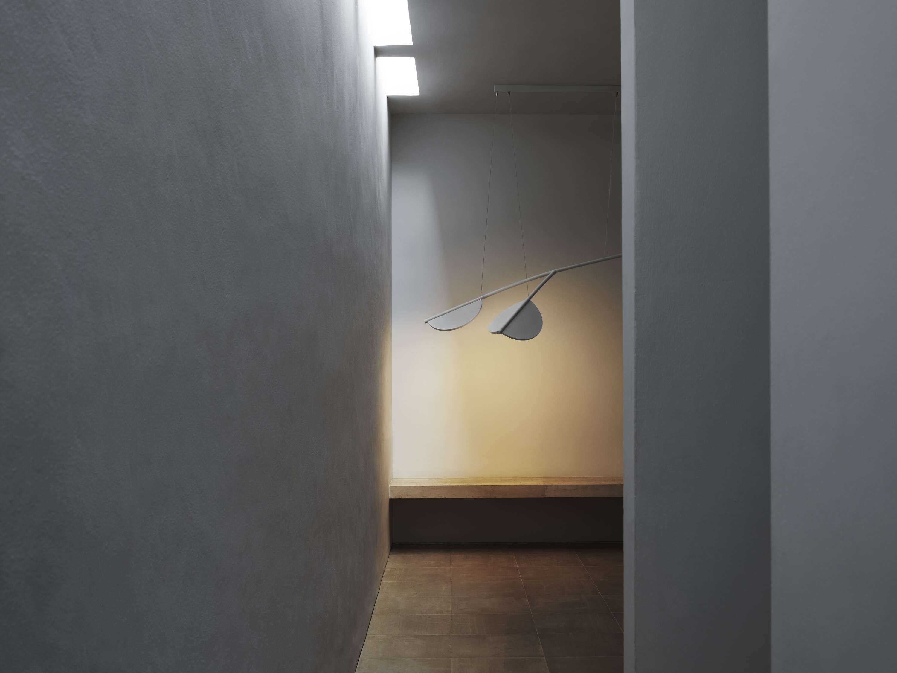 Регулируемая алюминиевая подвесная лампа Flos Almendra ARCH-00100272 - Вид №5