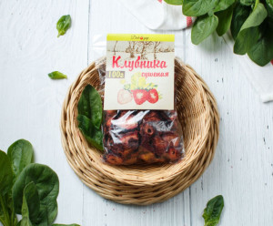 7107 Клубника сушеная Вкусляндия