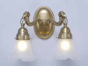 Patinas Lighting Бра в классическом стиле с прямым светом Eger