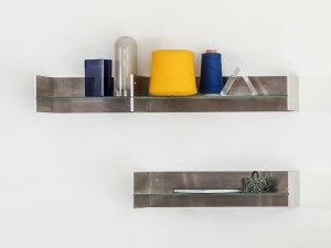 Atelier Belge Полка из алюминия и стекла Totem