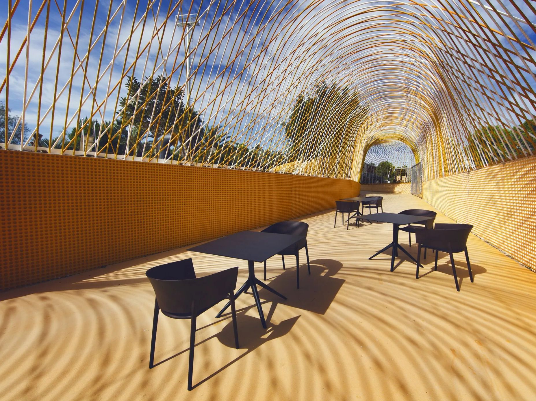 Садовый стул с подлокотниками Vondom Африка ARCH-00110427 - Вид №9