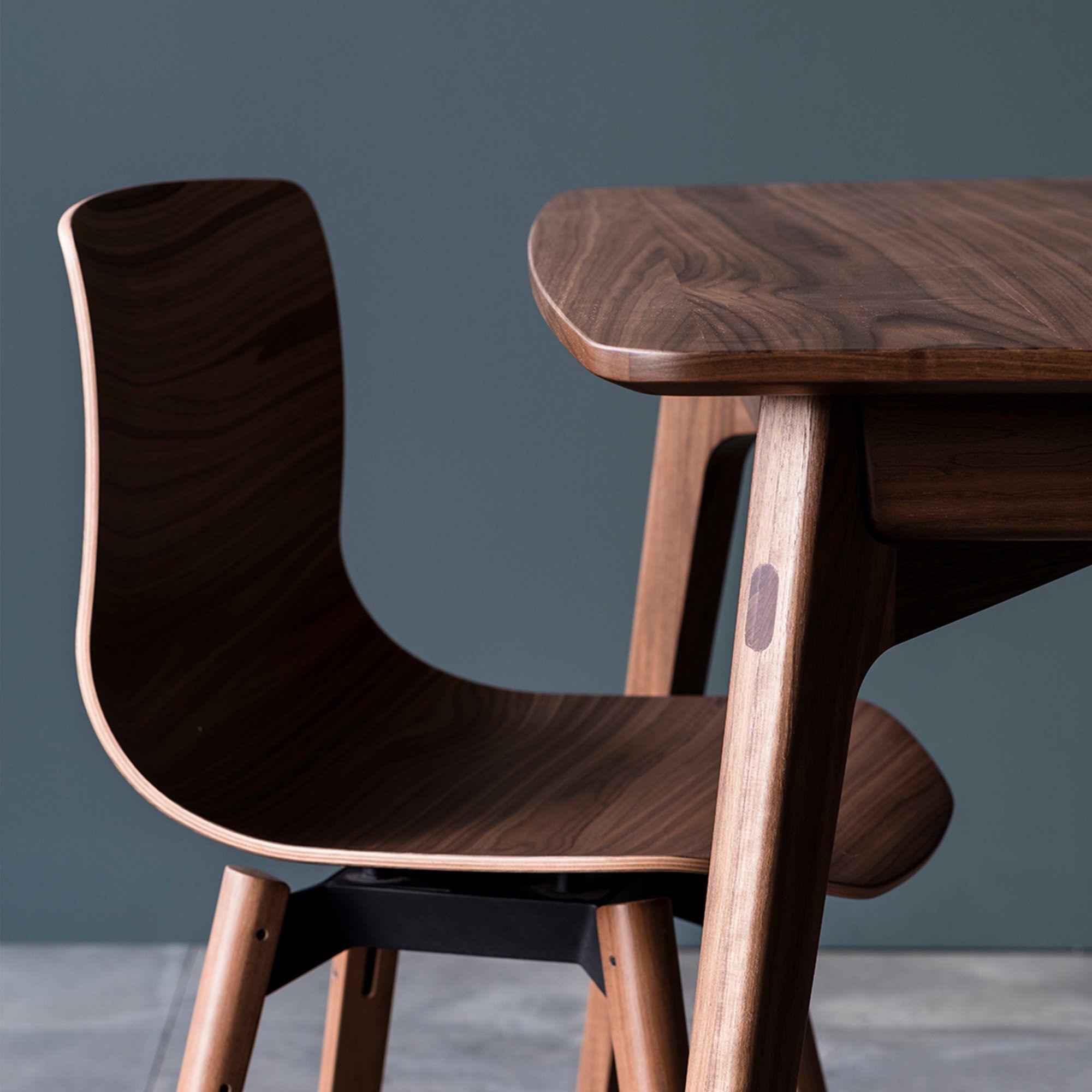 Прямоугольный выдвижной стол из грецкого ореха Case Далвич ARCH-00013769 - Вид №5