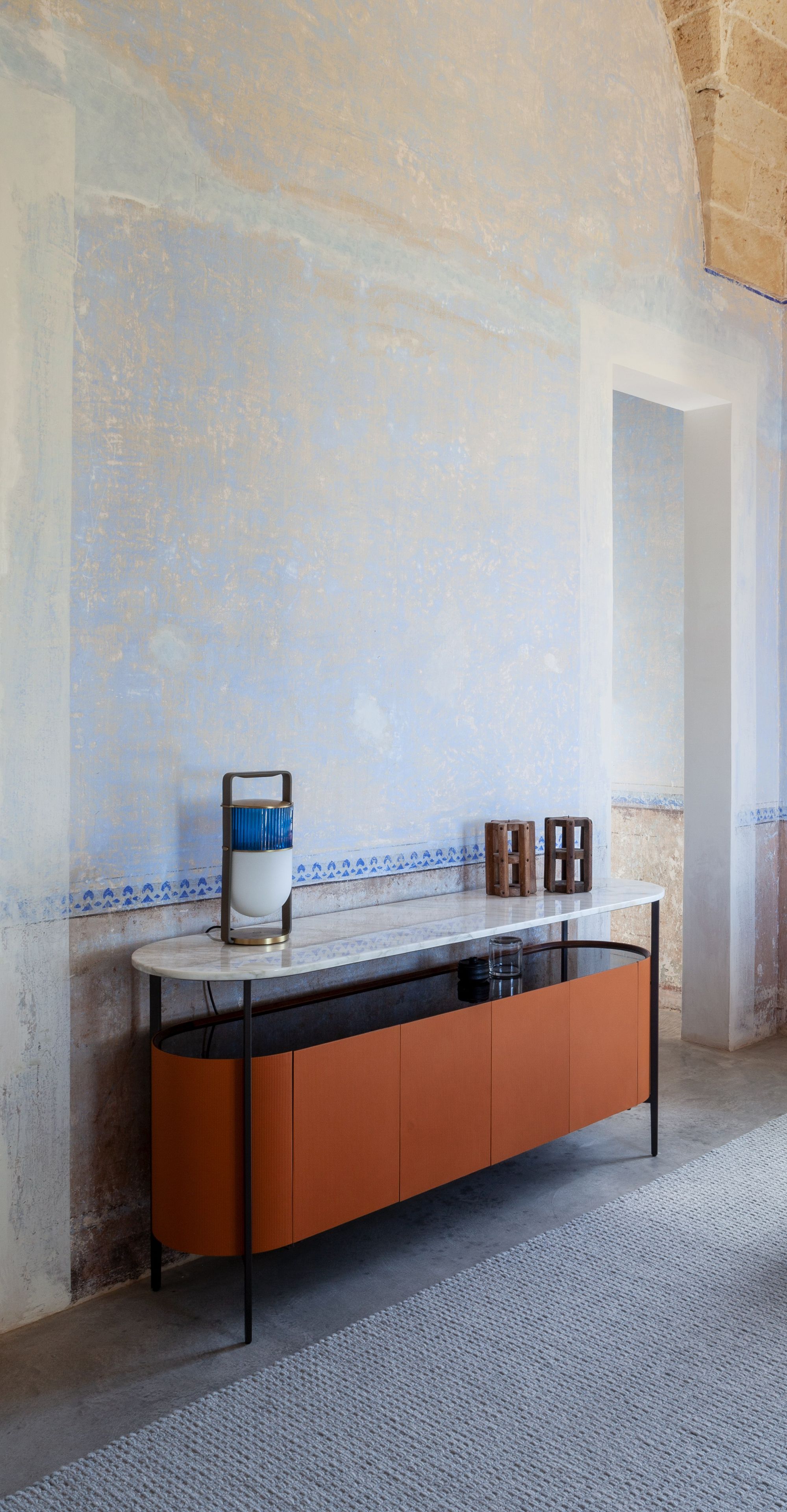 Шкаф с кожаной обивкой и мраморной столешницей Poltrona Frau коллекция-мебель и аксессуары ARCH-00147073 - Вид №8