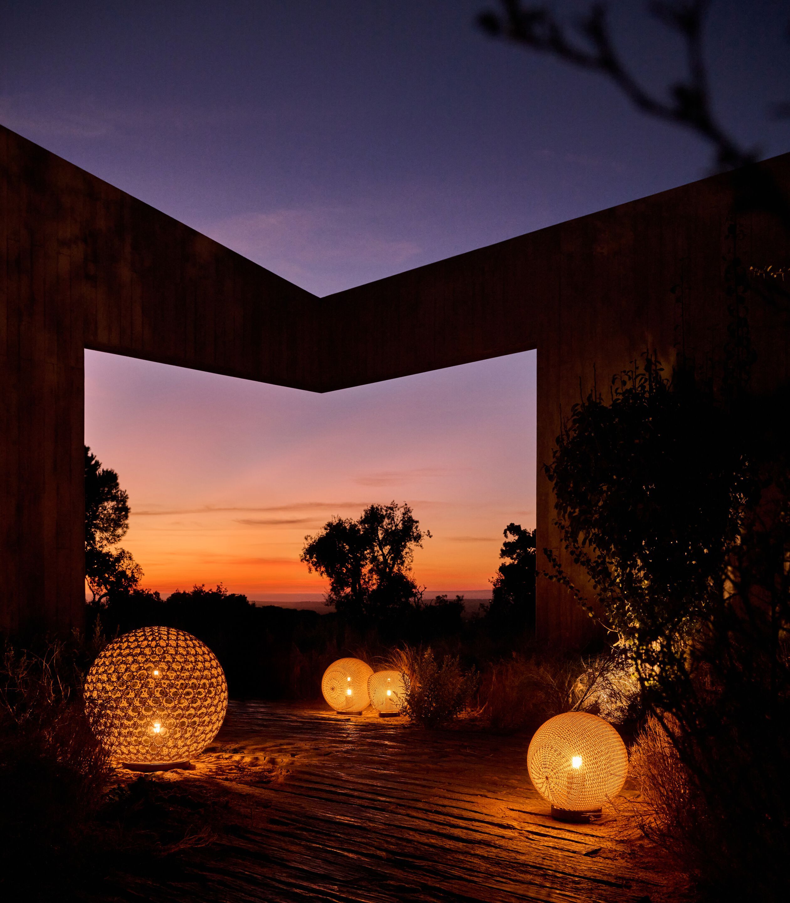 Напольная лампа из полиэтилена TRIBÙ месье Трико ARCH-00080650 - Вид №8