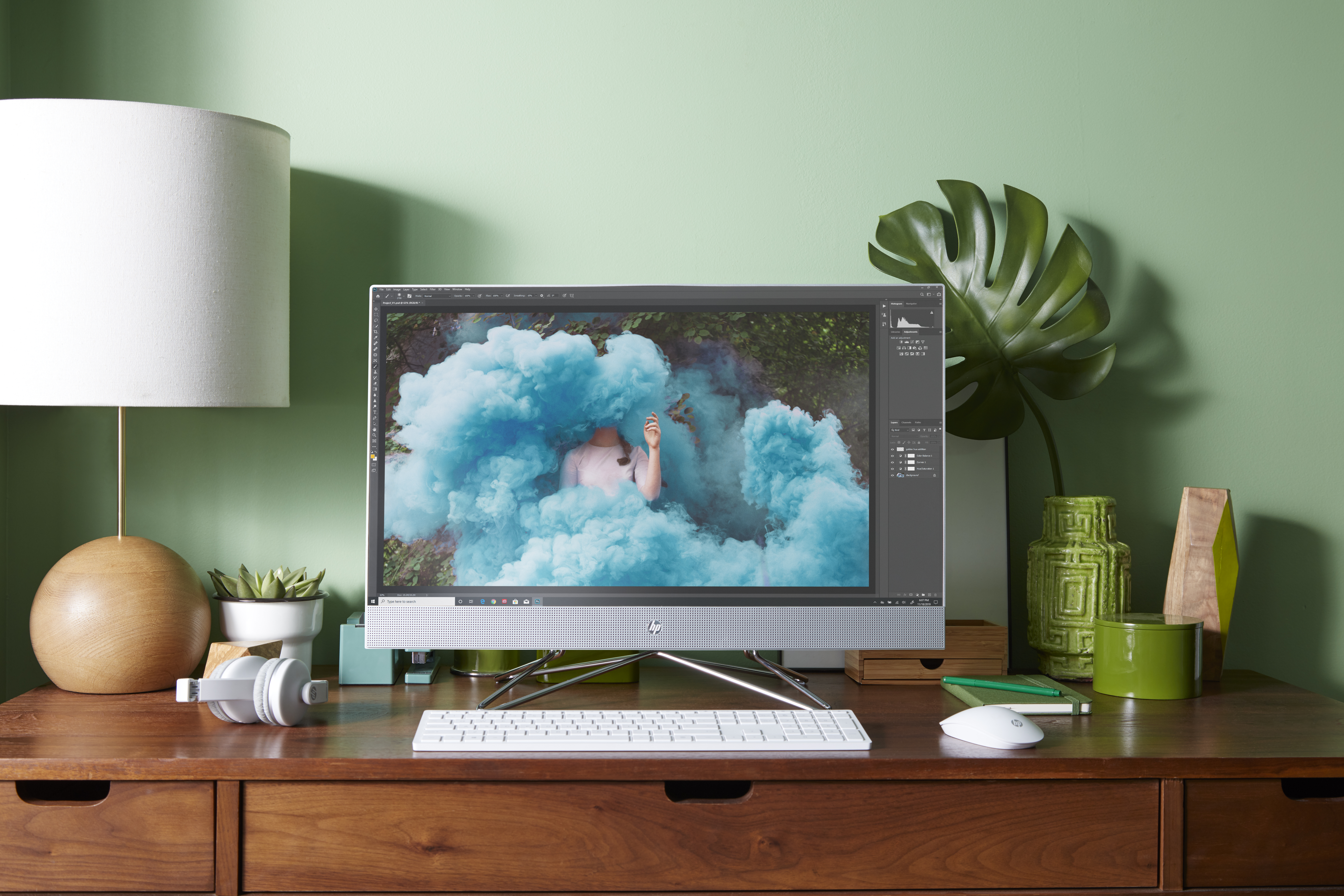 9PN10EA#ACB 27-dp0000ur aio 27"(1920x1080)/amd ryzen 3 4300u(2.7ghz)/4096mb/128ssdgb/nodvd/int:amd intergrated graphics /cam/wifi/war 1y/natural silver/freedos + usb kbd, usb mouse HP Santreyd  - Вид №7