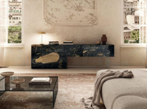 Секционный шкаф из дерева и стекла