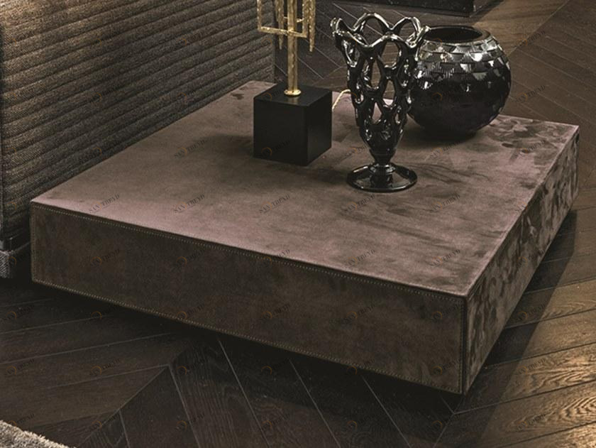 Longhi Квадратный кожаный журнальный столик Loveluxe 2014 – royal collection Y 722