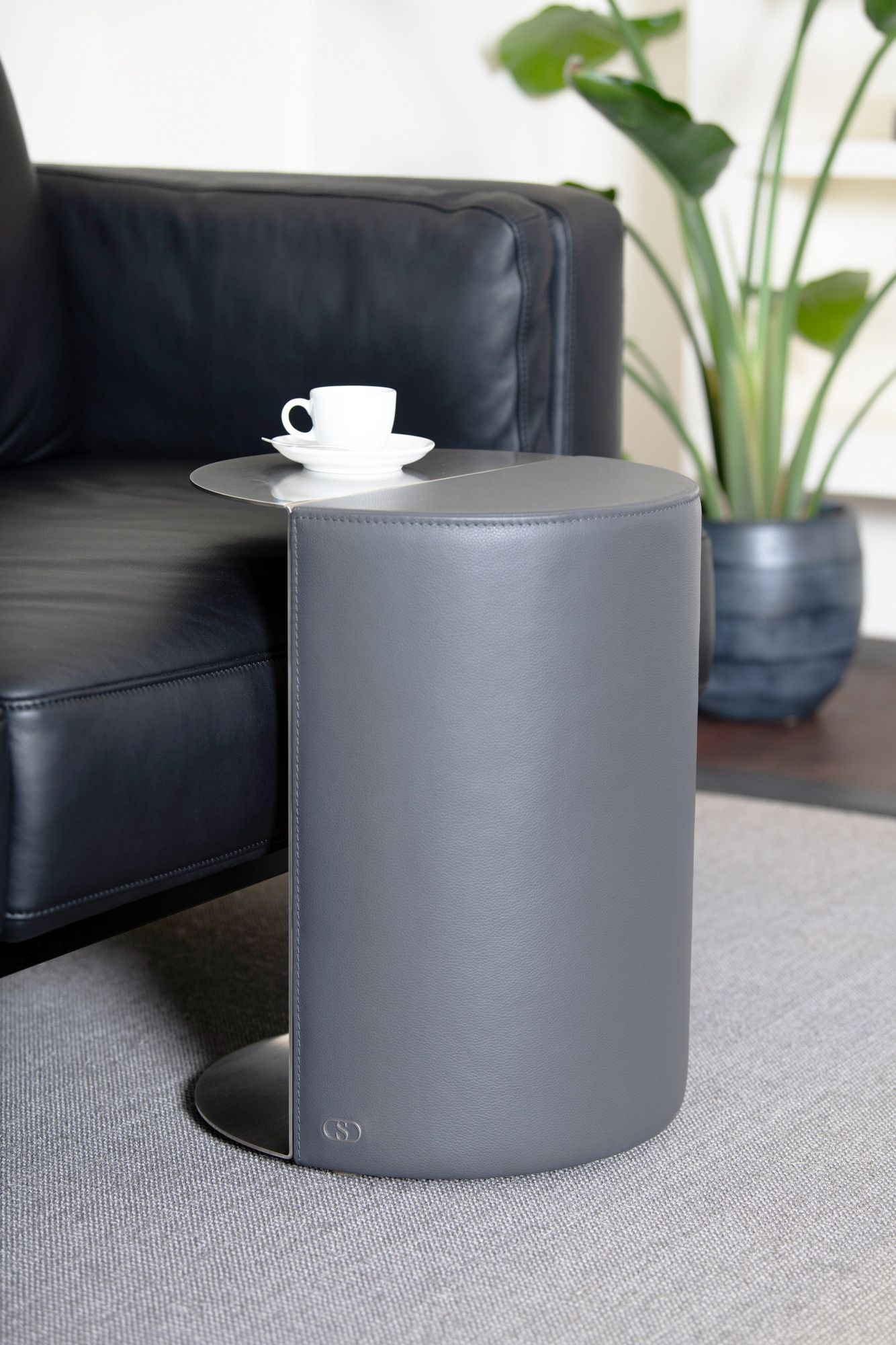 Круглый журнальный столик из кожи и листового металла de Sede DS-5250 TANGO ARCH-00035054 - Вид №4