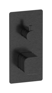 Комплект внешних частей для настенного прогрессивного смесителя на 3 потребителя. WE ARE IB eo312cs_1 Brushed Black Chrome Elio