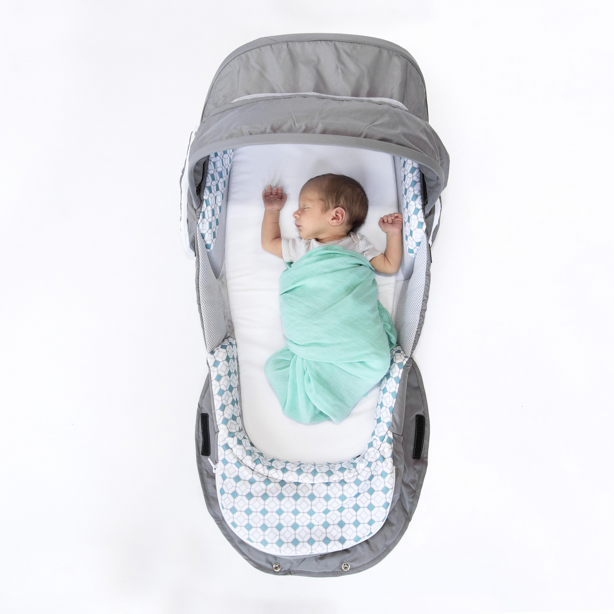 Складная кроватка Traveler BL серая BABY DELIGHT  322589 Серый Santreyd  - Вид №2