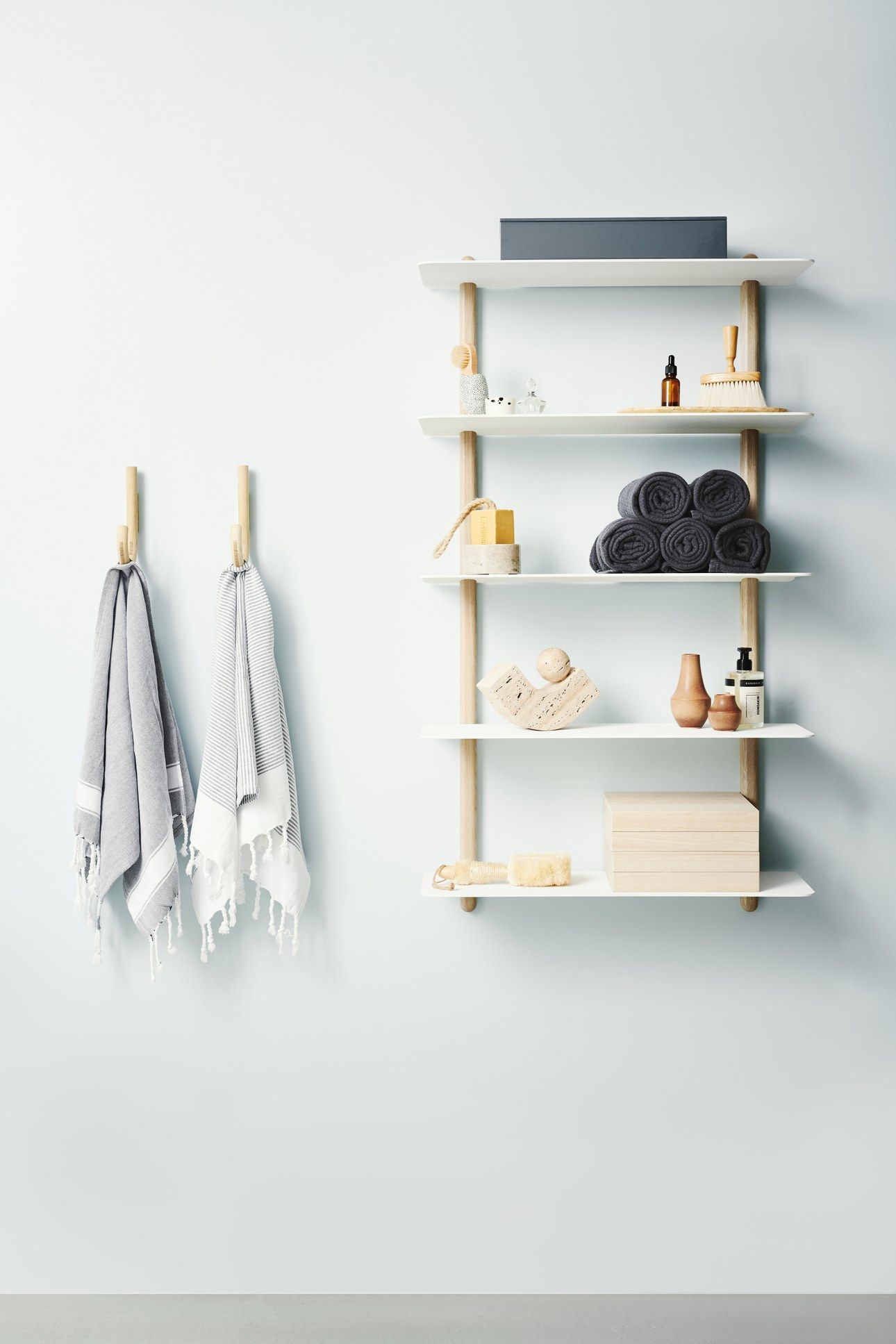 Подвесной книжный шкаф из стали и дерева Gejst Nivo ARCH-00111878 - Вид №1