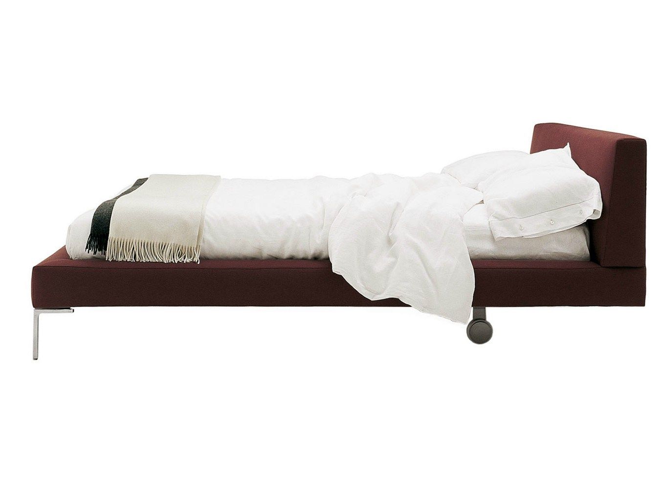 Двуспальная кровать из ткани с мягким изголовьем B&B Italia ARCH-00106518 - Вид №6