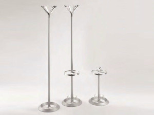 Напольная вешалка