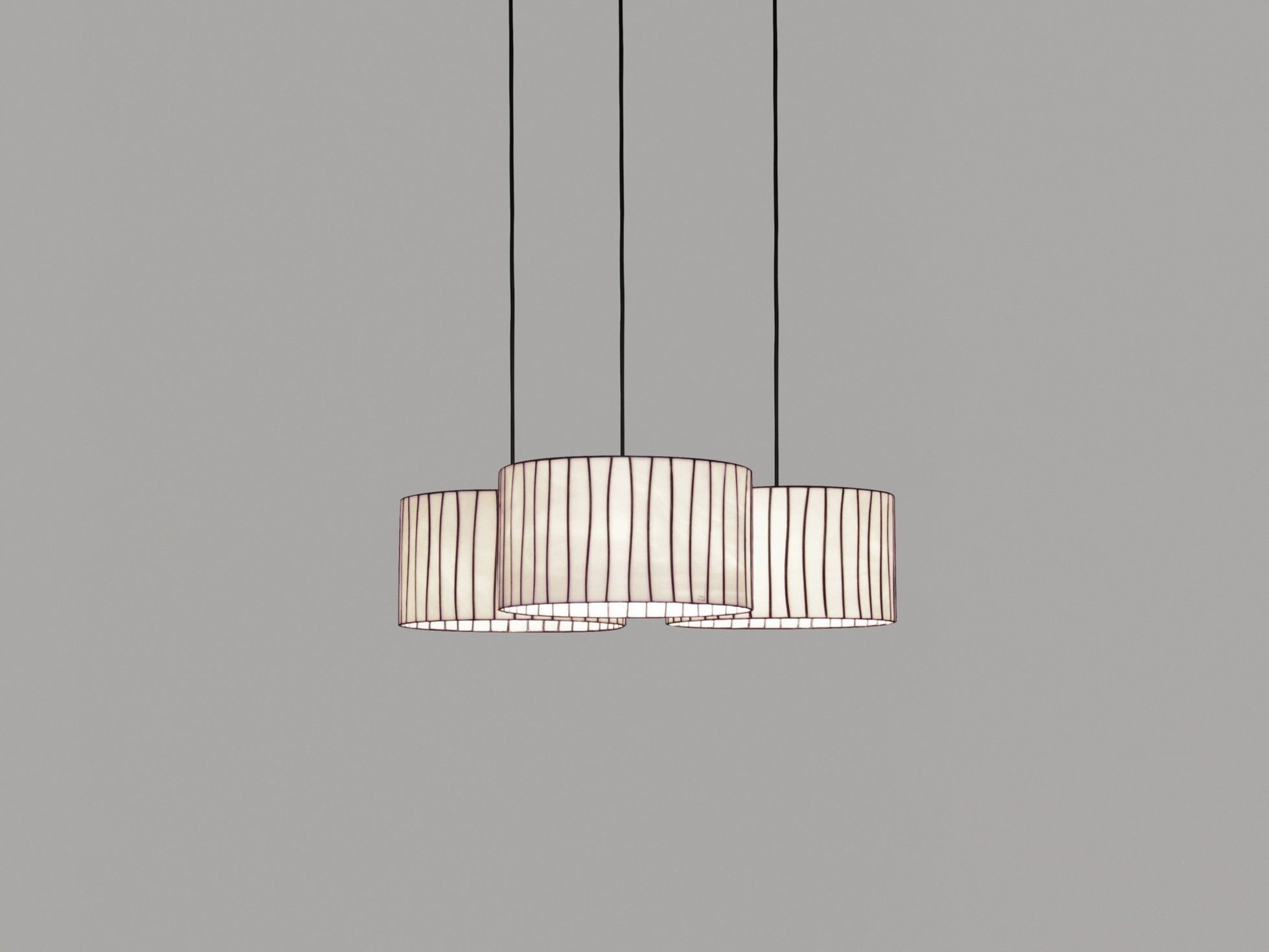 Стеклянный светодиодный подвесной светильник A-Emotional Light Curvas ARCH-00134627 - Вид №1