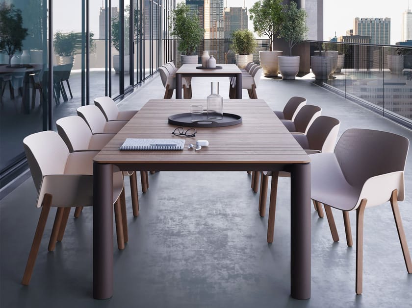 Прямоугольный садовый стол из тикового дерева Andreu World WIND OUTDOOR ARCH-00044838