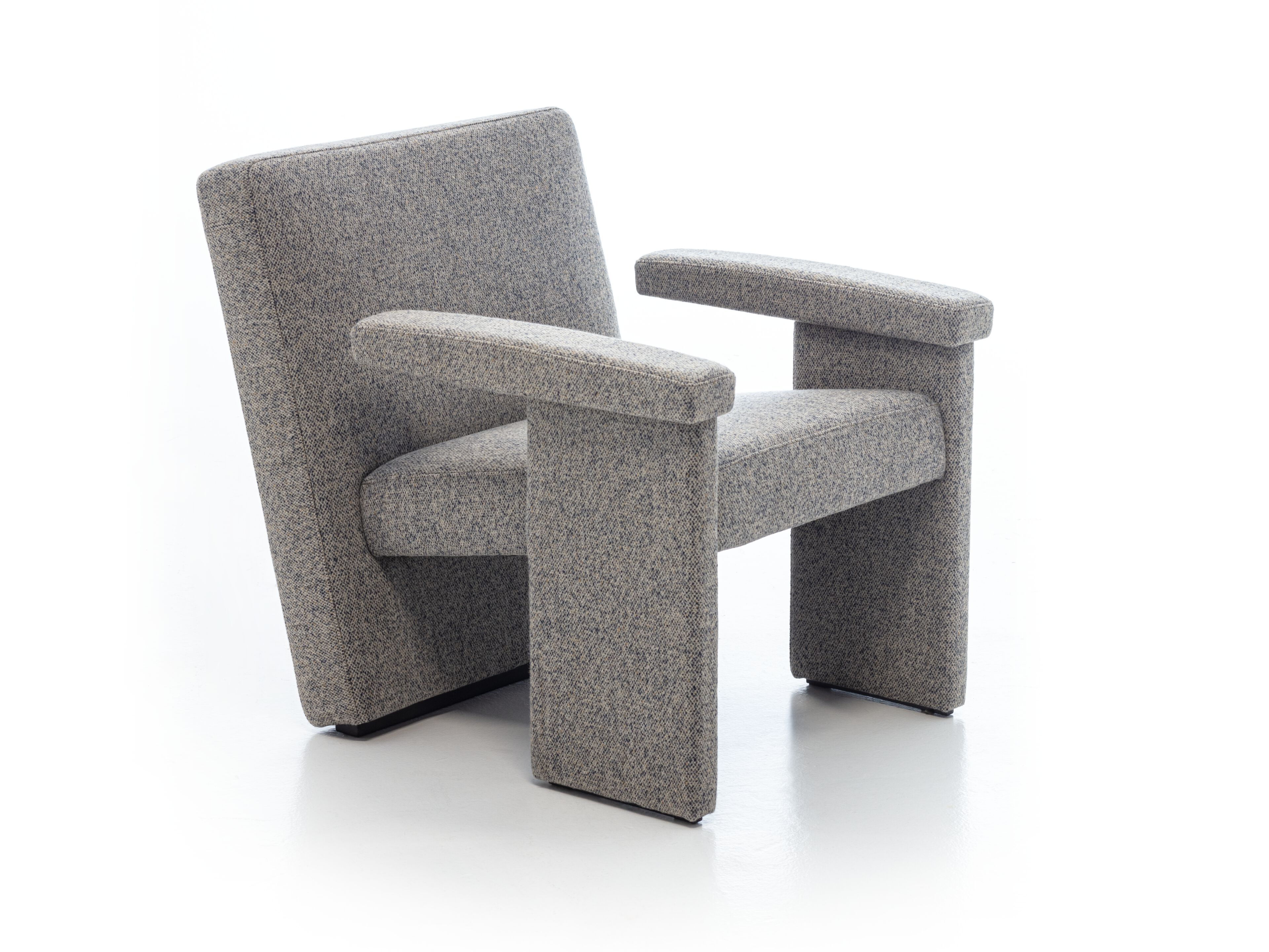 Тканевое кресло с подлокотниками La Cividina Agetti ARCH-00101641