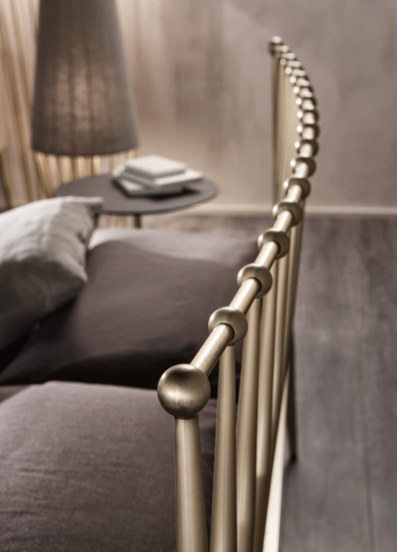 Металлическая двуспальная кровать Cantori URBINO ARCH-00079996 - Вид №3