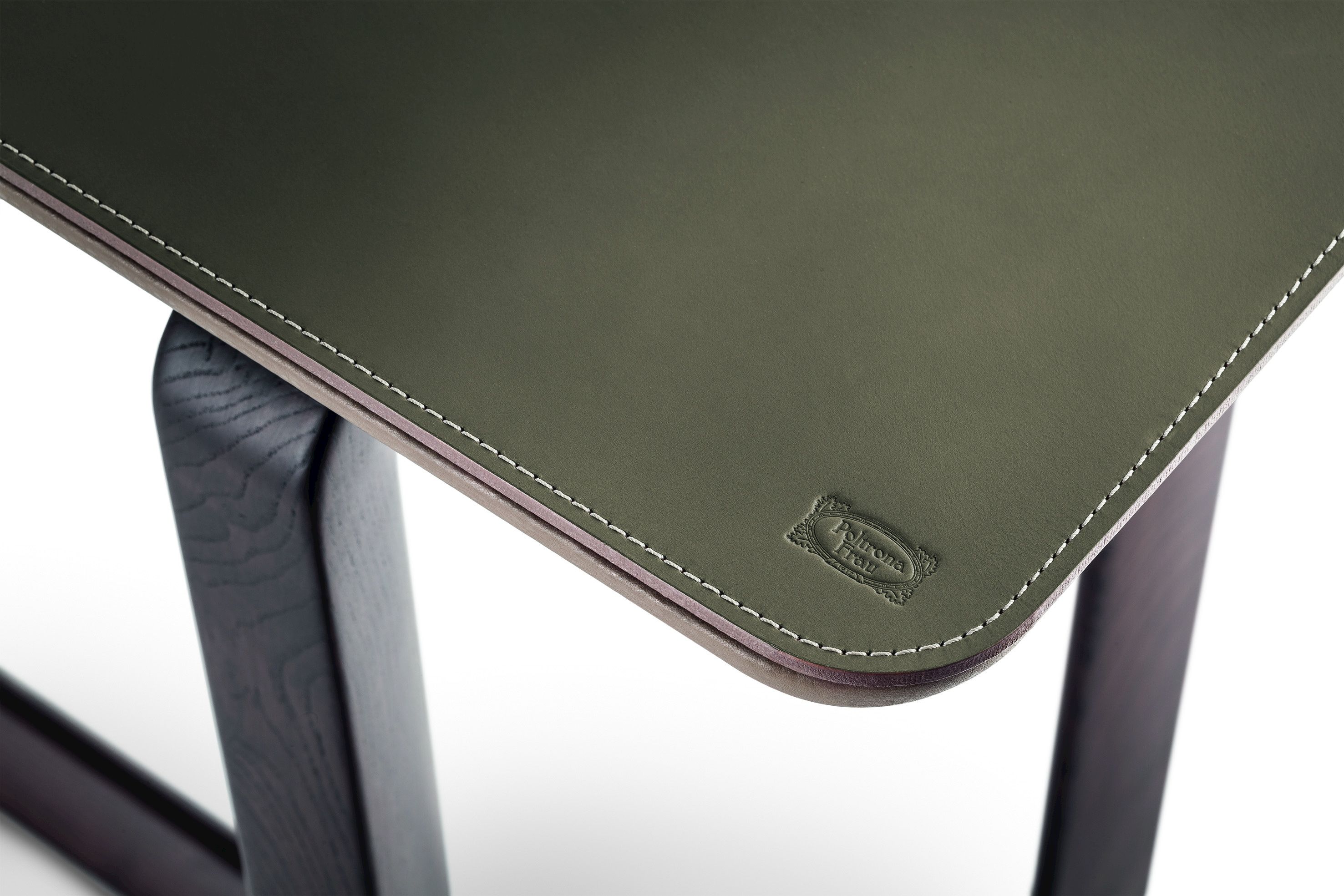 Деревянная прямоугольная консоль Poltrona Frau коллекция-мебель и аксессуары ARCH-00115302 - Вид №3