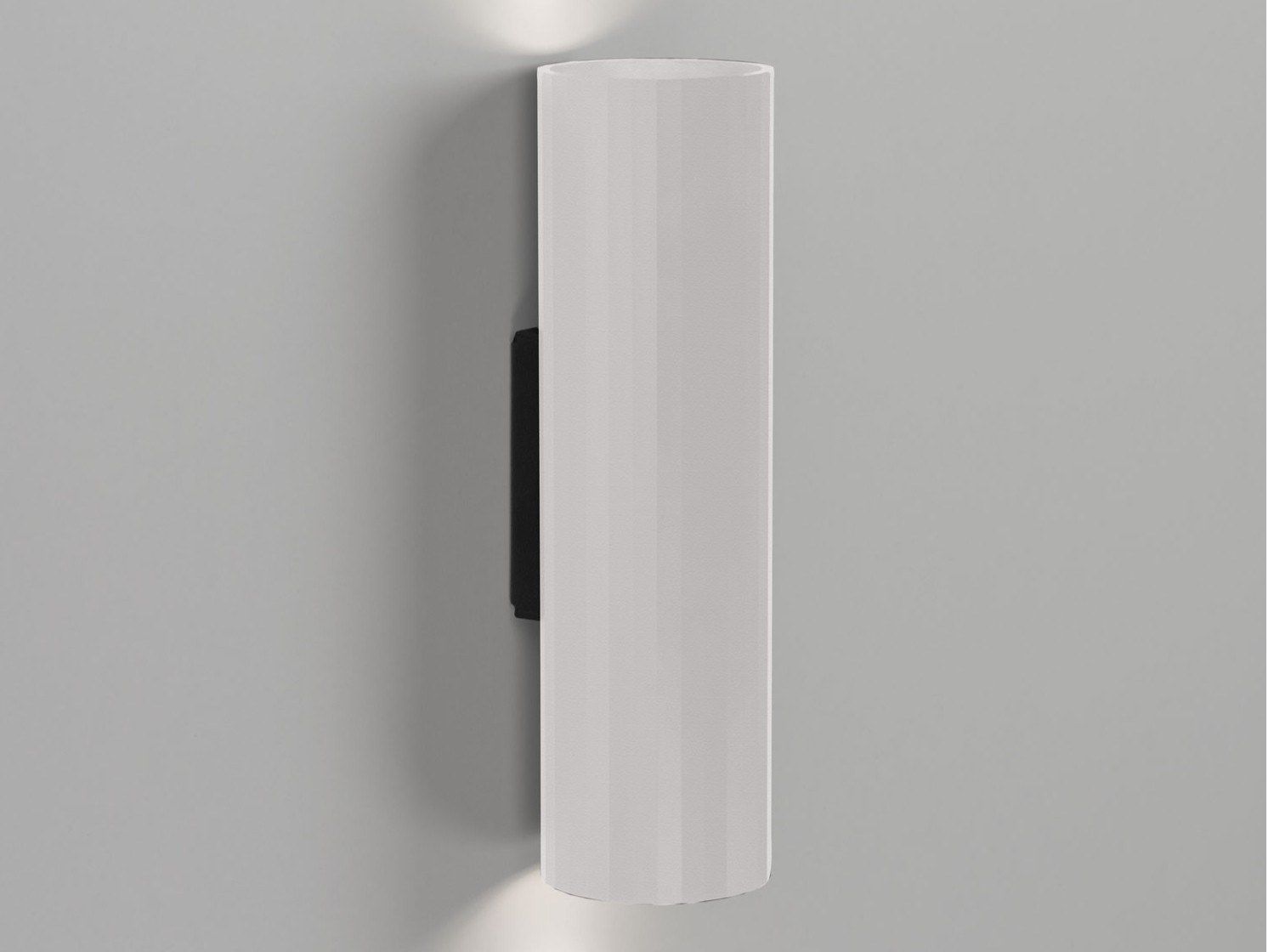 Металлическая галогенная лампа с регулируемой яркостью Deltalight Hedra ARCH-00147070