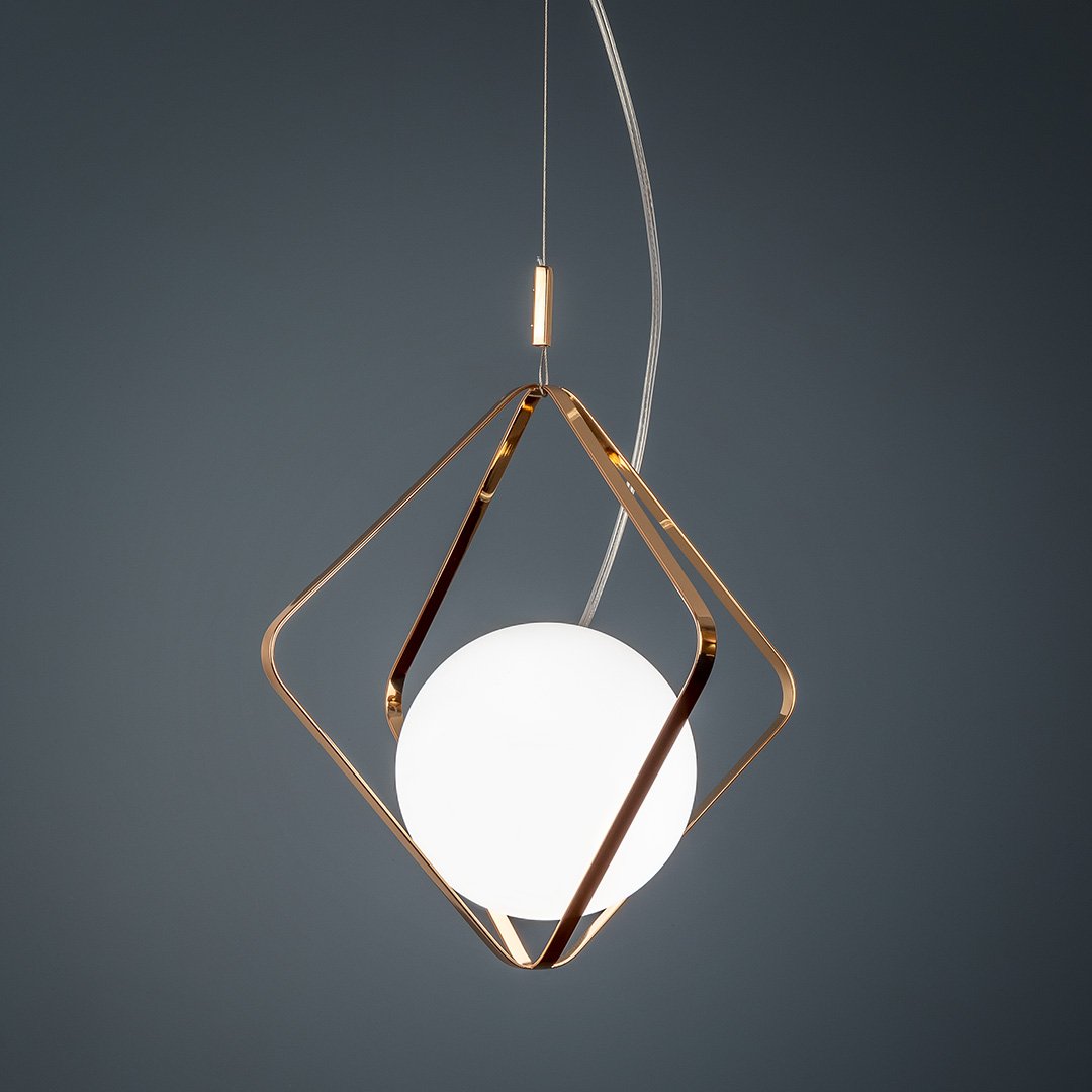 Люстра подвесная с белым плафоном золотистая Frezia Light 120145 FREZIA LIGHT ДИЗАЙНЕРСКИЕ 00-3953657 Белый;золото  - Вид №1