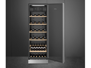 Вертикальный отдельно стоящий холодильник