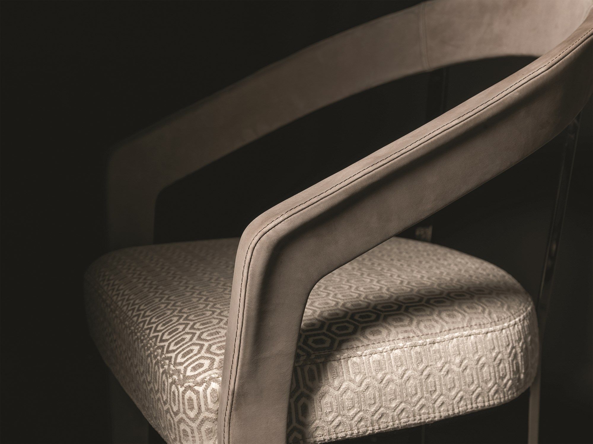 Мягкий стул из ткани Longhi Loveluxe ARCH-00020170 - Вид №3