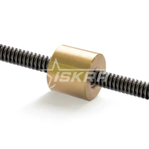 IS447 Гайка трапецеидальная (бронза) d=32 мм, шаг резьбы 6 мм (прав. резьба), LRM 32-6-D ISKRA