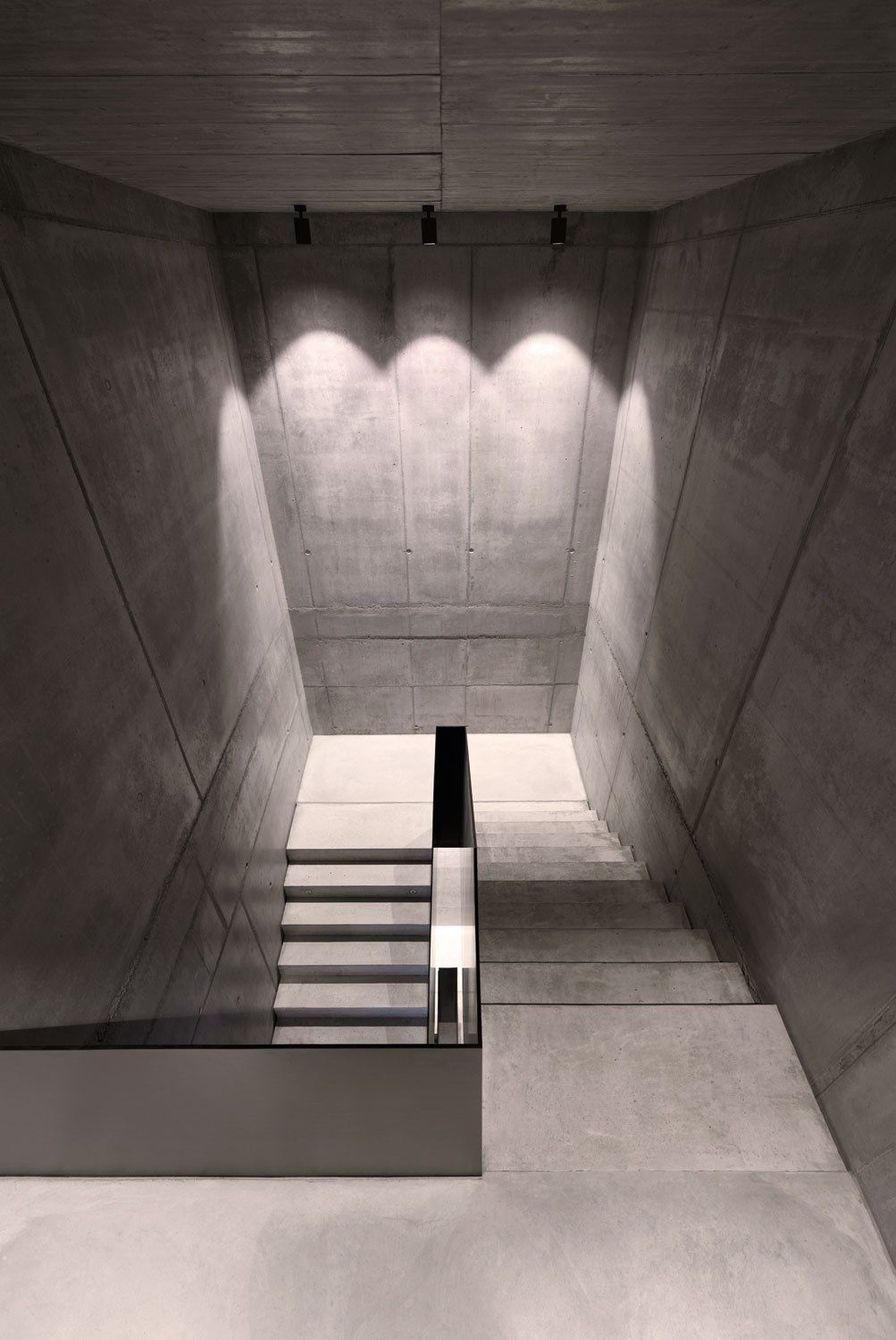 Регулируемый потолочный светодиодный прожектор Deltalight Spy ARCH-00114907 - Вид №10