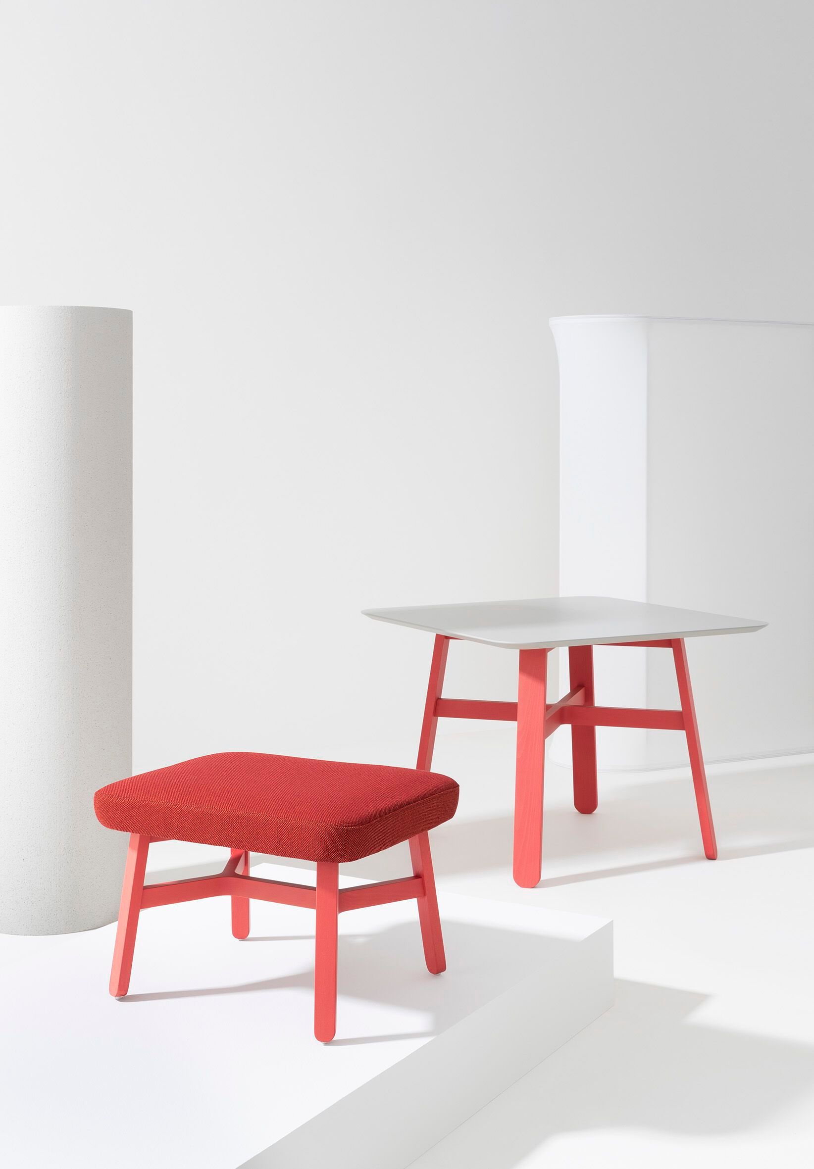 Низкий стул из бука с мягким сиденьем Billiani круассан ARCH-00015926 - Вид №1