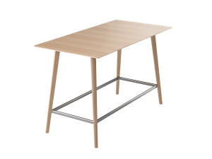 Высокий прямоугольный деревянный стол