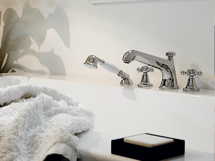 Смеситель для ванны с ручным душем с отдельными розетками Zucchetti Агора ARCH-00106792