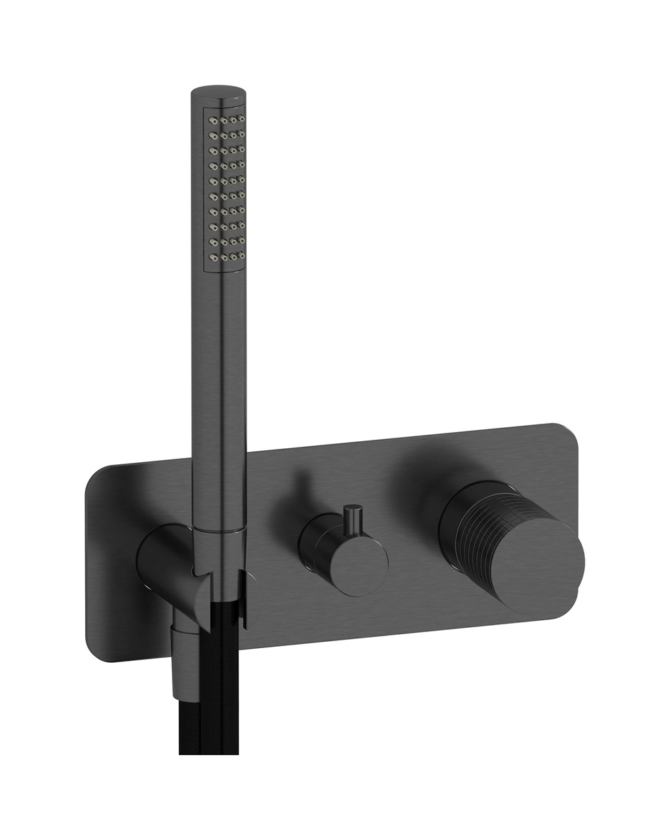 Внешние части встроенного в стену смесителя на 2 потребителя в комплекте с душевым гарнитуром. WE ARE IB ga313cs Brushed Black Chrome Gatsby