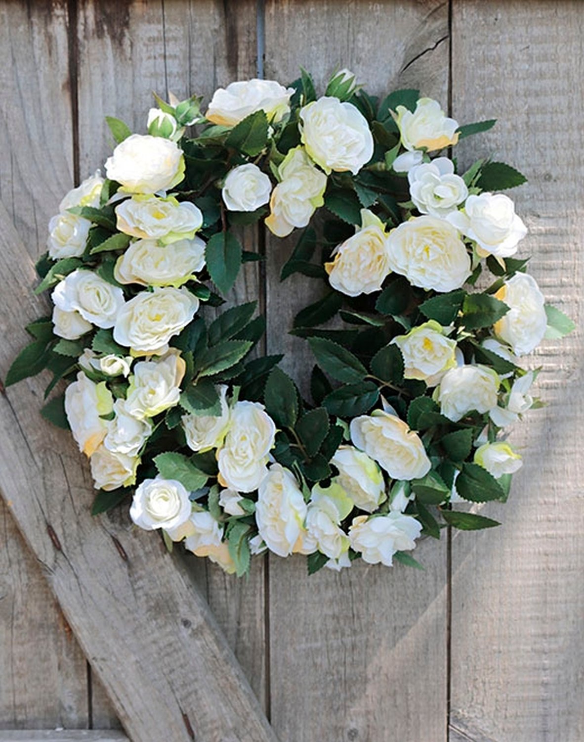 2617 778 a2 Искусственный венок из роз, Ø 30 см, бежево-белый H-andreas  - Вид №2